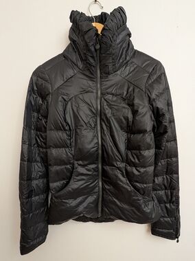 LULULEMON Down Jacket